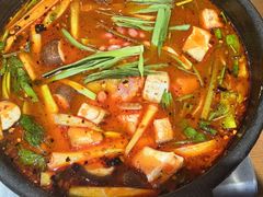 -黔有有贵州酸汤夺夺粉火锅(五味十字店)