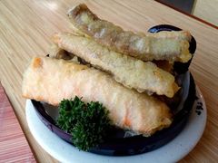 呢个炸三文鱼皮几抵食，外脆内嫩滑，正-友壹町寿司(嘉洲广场店)