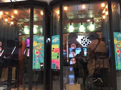 -大光明丽星VIP影城(昌里路杜比全景声店)