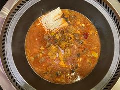 -粘豆包铁锅炖二部(温泉街店)