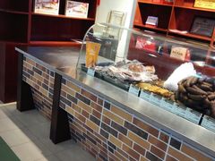 -秋林里道斯(新阳路家乐福店)