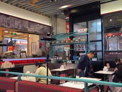 -肥汁米蘭香港米线(长宁来福士店)