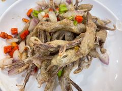 -余杨鸭鸭餐厅