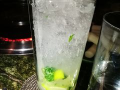 -山港凯悦酒店·BEBA海滩烧烤餐厅酒吧