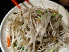 绿豆芽榨菜肉丝-老头儿油爆虾·知味杭州(爱琴海购物中心)