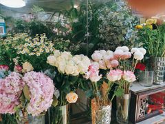 -潋滟花艺工作室(凌香里店)