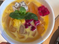 -巷子宽·酸菜鱼(迪士尼小镇店)