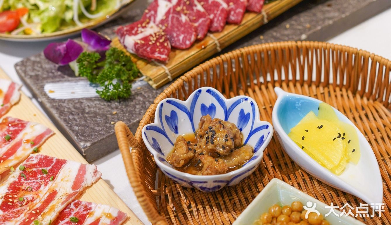 午休时间🥩从工位上转战到木偶剧院，只为你的性价比。
