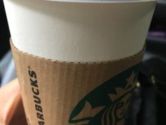 -星巴克(静安嘉里中心B2店)