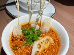 红油脱骨鸡爪-太二酸菜鱼(沈阳万象城店)