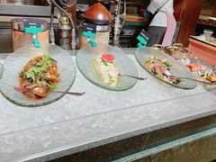 自助取餐区-怡咖啡海鲜自助餐厅(浦东香格里拉店)