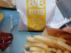 -麦当劳(金稻田路餐)