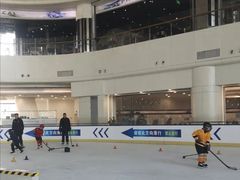 -世纪星滑冰俱乐部(万象城店)