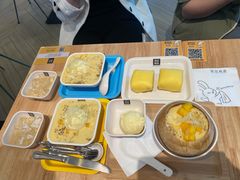 雪山杨枝甘露-满记甜品(荟聚购物中心店)