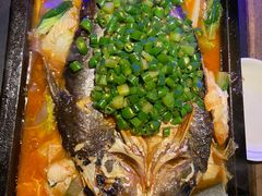 -夯鱼烤鱼·尔滨地标美食(国展店)