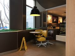 -麦当劳(南京路2店)