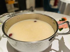 鼎级松茸锅-红雀围·海鲜火锅(陆家嘴中心店)