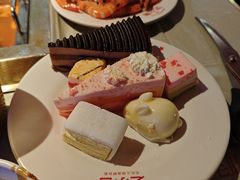 -芝小官毛肚火锅海鲜自助(苏州吴江区万宝店)