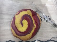 -焙丽拾光(麦凯乐直营店)