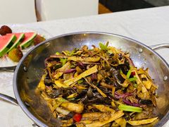 -雅和生态渔庄·宜城锅巴饭(龙灵山公园店)