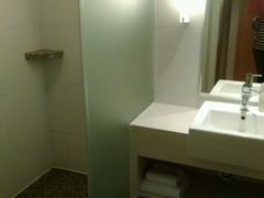 -全季酒店(广州越秀公园店)