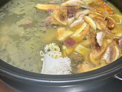 -一朵菌·野生菌探索家火锅(南亚店)