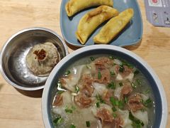 -老新隆牛肉锅贴(新街口店)