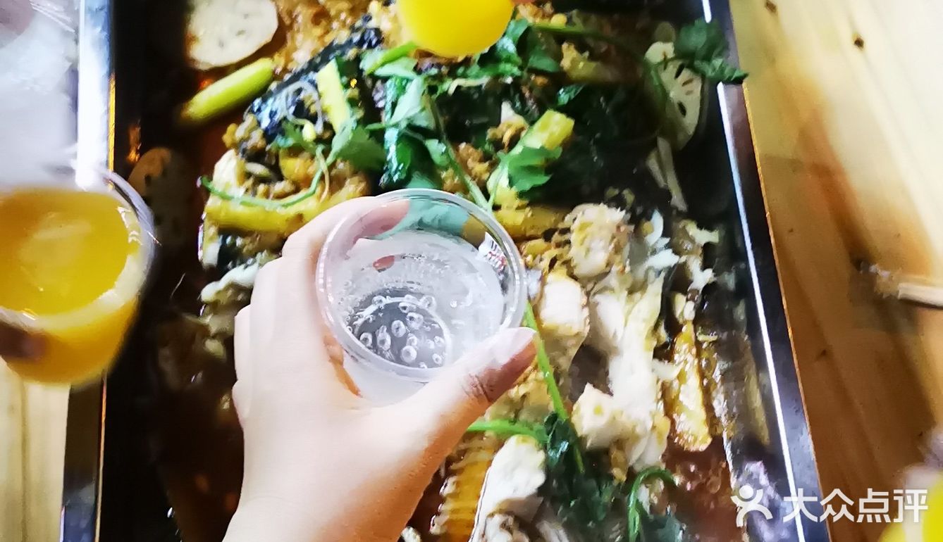 金牌烤鱼新店开业啦[加油][礼花][礼花][礼花]