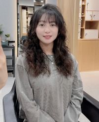 -丝语萱形象