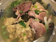 -老鼎万春卤菜(鹭湖宫8区店)