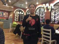 -闫府私房菜(经四路万达店)