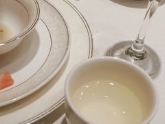 -沪华海鲜大酒楼(南汇店)