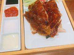 满園烤鸭-满园烤鸭·春饼(太原街万达店)