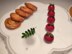 樱桃鹅肝配葱油饼-醉舍·新淮扬菜(长宁龙之梦店)