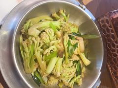 干锅花菜-隔壁老王·家常云南菜(花巷店)