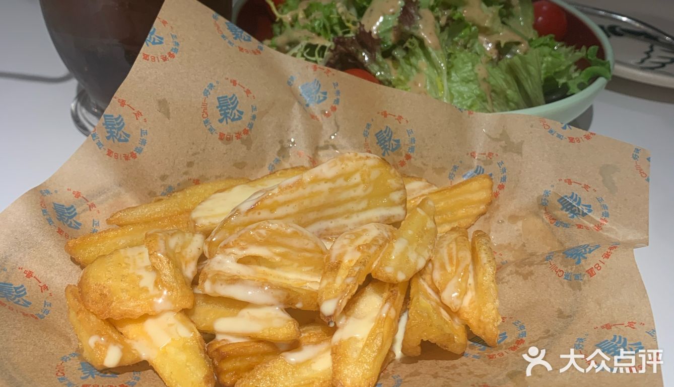 鬆啲茶餐厅（市民中心店）：味蕾的港式之旅