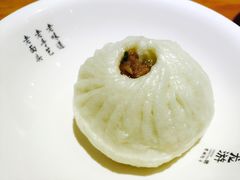 老面土猪肉包子-凤起龙游老面包子(凯德晶品店)