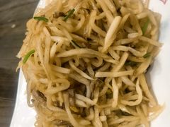 -今鲜源酒店·海鲜锅贴青岛菜(新湛路店)