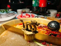 -小龙翻大江文化火锅(宽窄店)