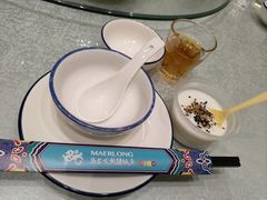 -马尔龙新疆饭店·清真(瑞景店)