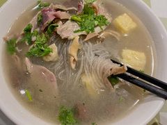 经典鸭血粉丝汤-苓记南京鸭血粉丝.皮肚面(县东巷店)