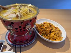 -关东小磨东北菜(上海长风大悦城店)