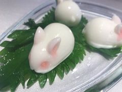 -景月阁空中食府(希尔顿酒店)