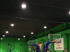 -健龙森俱乐部·游泳·健身·羽毛球综合体育馆