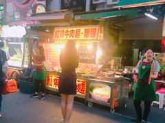 -六合夜市