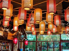 -东来菜馆•手抓海鲜家常菜•海鲜锅贴(鸽子窝店)