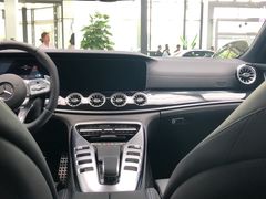 -上海星瀚奔驰4S店(红柳路店)