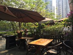 露天位-缘生态云南菜·野生菌庭院餐厅(华侨城店)