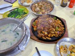 -标记美食新鲜猪杂(兴南大道店)