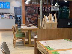 -百春原湖南牛肉粉(百联世纪店)